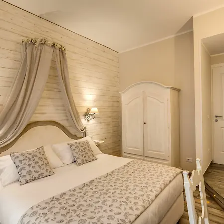 Casa Mia Vaticano 3*