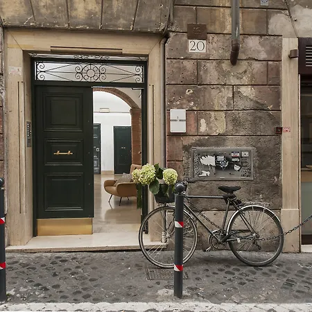 Daphne Trevi Apartment Rome
