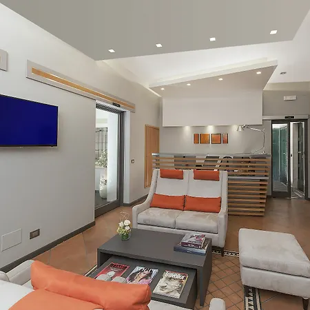 Daphne Trevi Apartment
