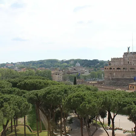 Castel Sant'angelo Affittacamere 2*