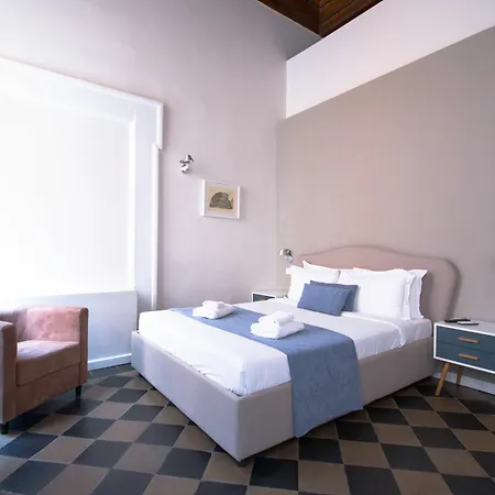 Terrace Pantheon Relais 4*