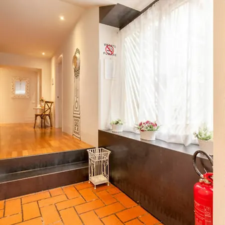 5 For 7 People Near Coloseum Guest house Rome