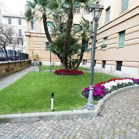 Costantino Secondo * Rome