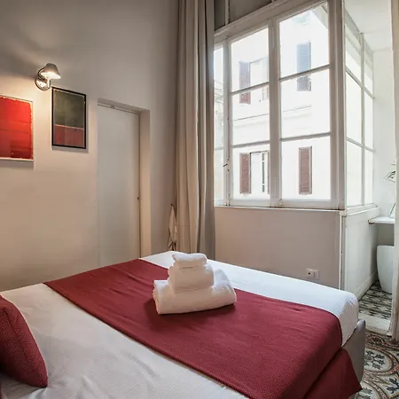 Terrace Pantheon Relais 4*