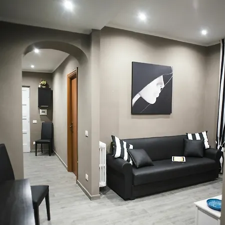 Apartment Costantino Secondo *