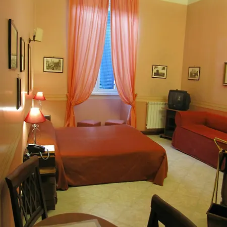 Welcome House 3*