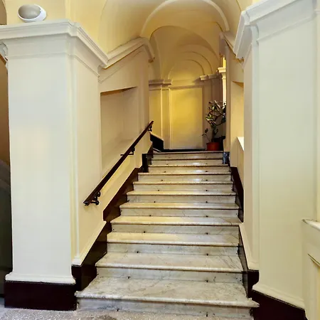 Triton Place Apartment
