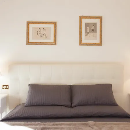 Guest house Innsiderome 3*