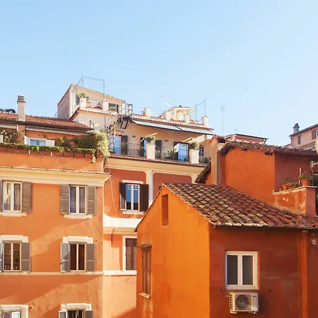 Casa Bella Pantheon 2*