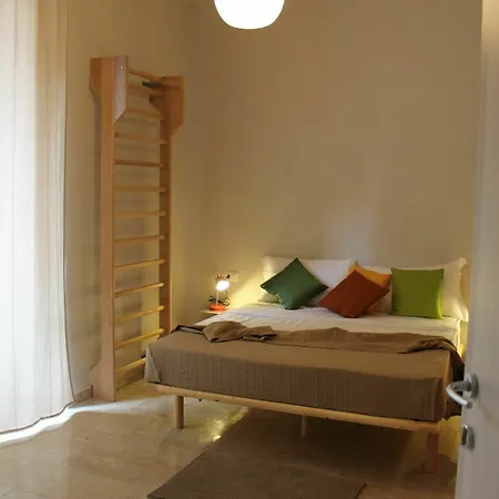 Art Guest house 3*