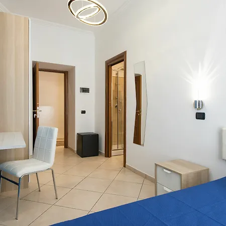 Lorenz Trastevere Hill ローマ