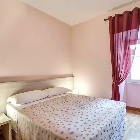 Nuova Monaco Hotel Rom