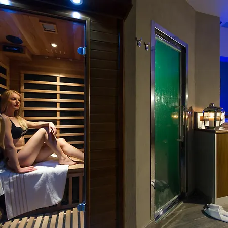 Brunelleschi Luxury Holidays 2*