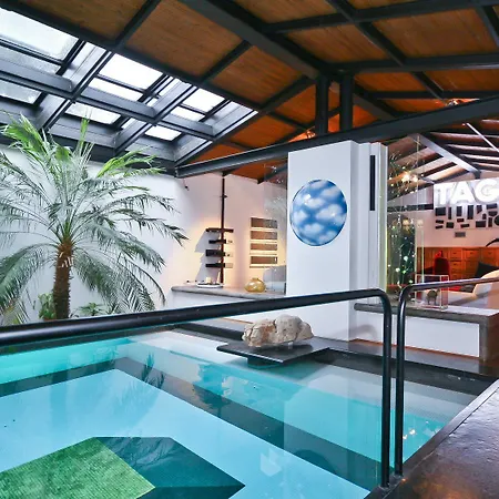 In Riari Garden Luxury Apartment