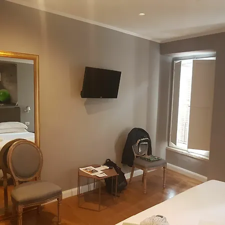 Hotel Maison Palazzo Taverna
