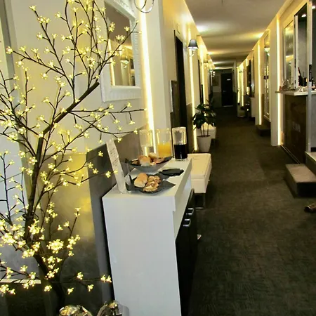 Brunelleschi Luxury Holidays 2* Rom