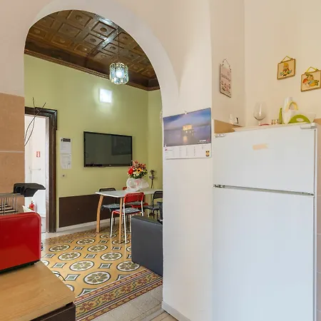 Beb Domus Arbenzio San Giovanni Bed & Breakfast *