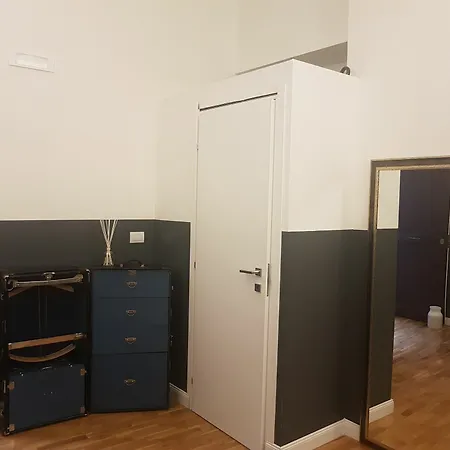 Maison Palazzo Taverna Rome