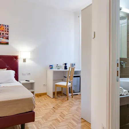 Dolce Luxury 2* Rome