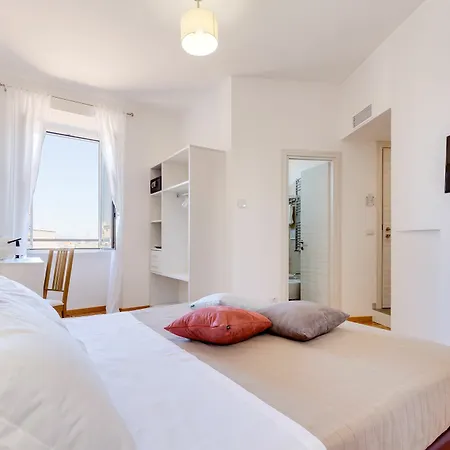 Guest house Dolce Luxury 2*
