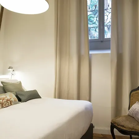 Hotel Maison Palazzo Taverna 3*