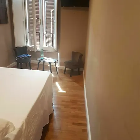 Hotel Maison Palazzo Taverna Rome