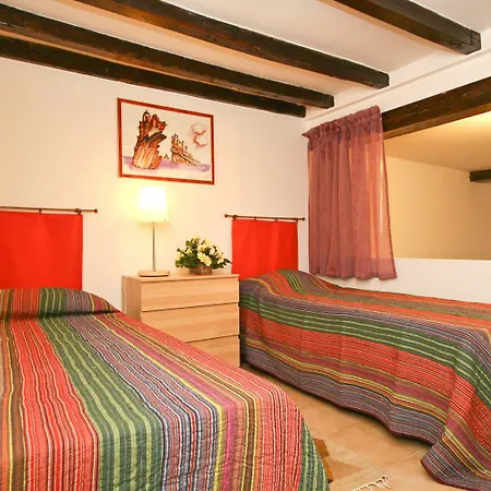 Apartment In Bovari Rome