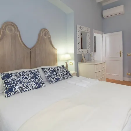 Apartment In Vittoria 72 *
