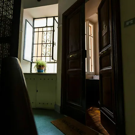 Arie Romane Guesthouse