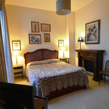 Guest house Relais La Canfora Rome