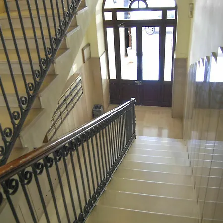 Colonna Luxury Affittacamere 2*