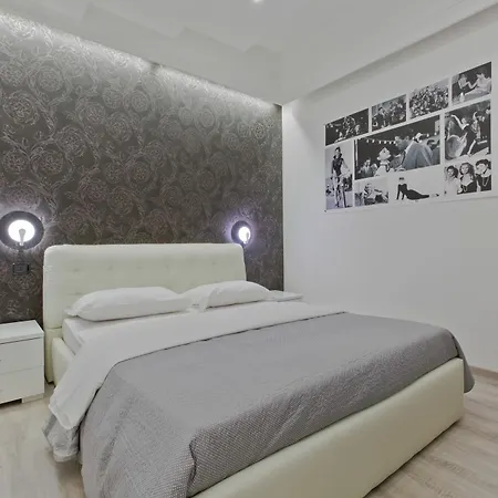 New House 2 לינה וארוחת בוקר
