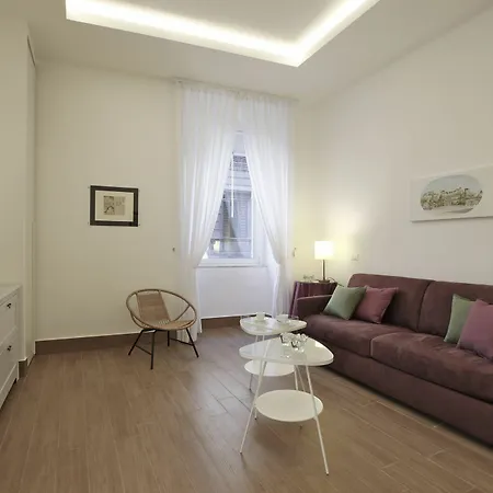 Apartment Sleep In Italy - Spanishsteps *