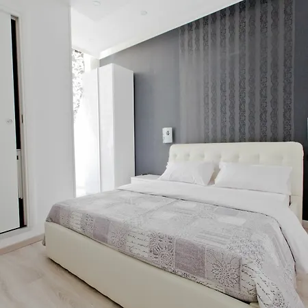 New House 2 לינה וארוחת בוקר *