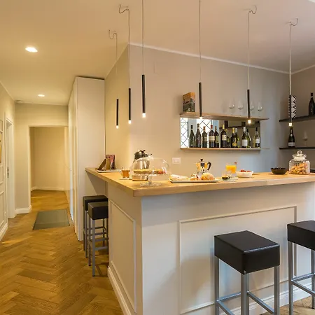 Palazzo Baj In Trastevere Guest house 3*