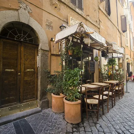 Pop Art 3* Rome