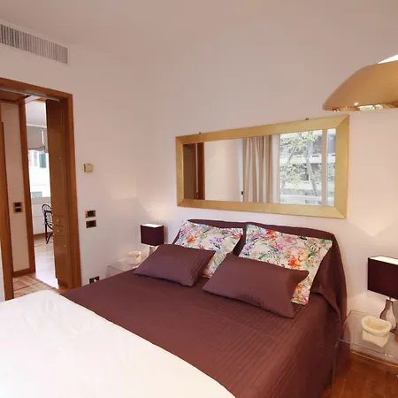 Apartment Sleep In Italy - Spanishsteps