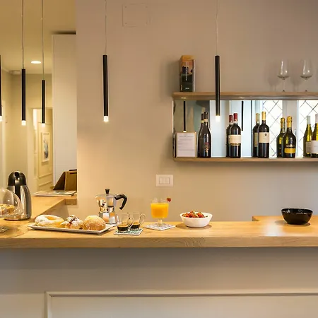 Palazzo Baj In Trastevere 3*