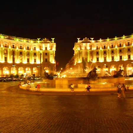 Guest house Persepolis