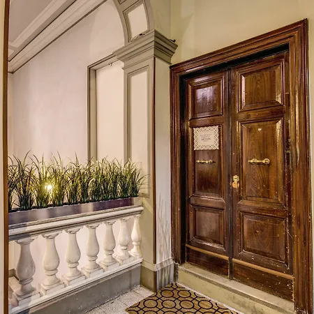 Persepolis Guest house 3*