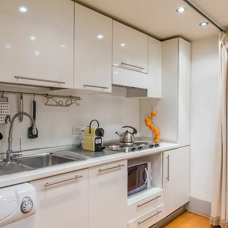 בית נופש Magenta Collection Specchi רומא