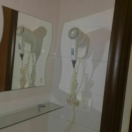 Girasole Guest house 2*