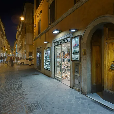 Shali Luxury Spagna Penzion Řím