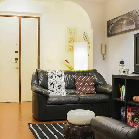 Apartment Ground Floor Trastevere Rome