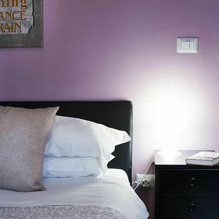 Ground Floor Trastevere Apartment Rome