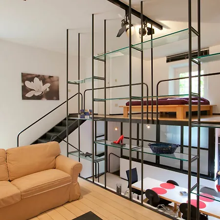 In Riari Loft Apartment