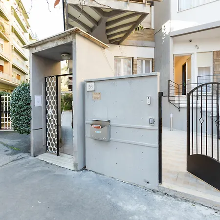 Domus Arena Guest house