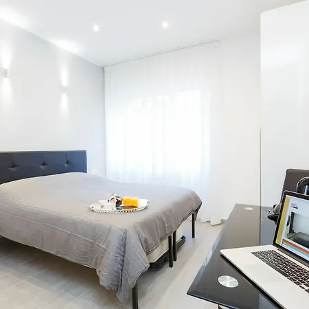 Domus Arena Guest house Rome