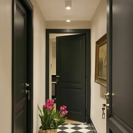 Santa Monica Townhouse Rome