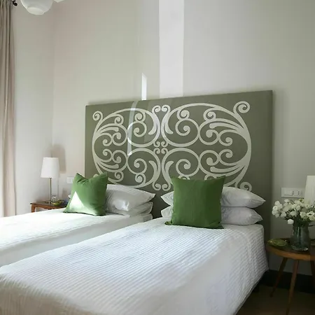 Santa Monica Townhouse Rome